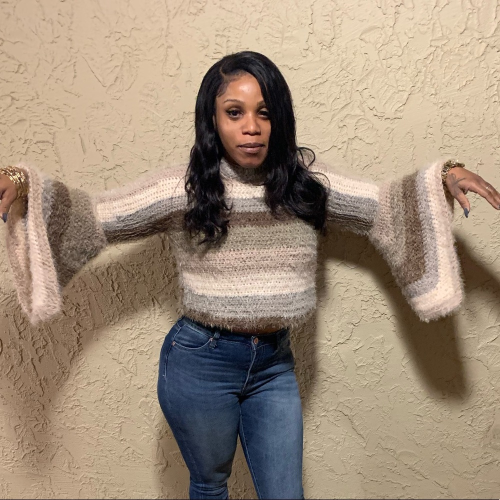 Sunrae bell sleeve sweater